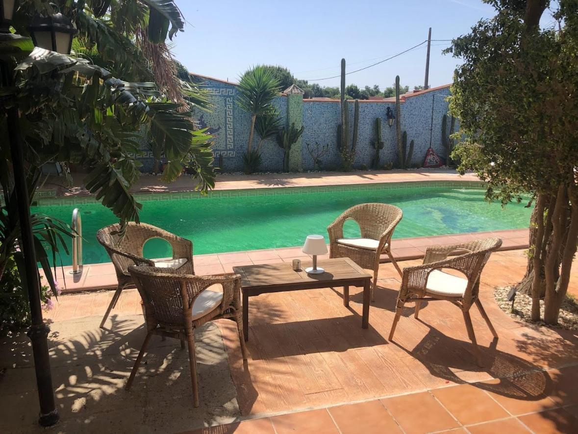 Higos Chumbos, Casa Rural Compartido Chiclana de la Frontera Esterno foto