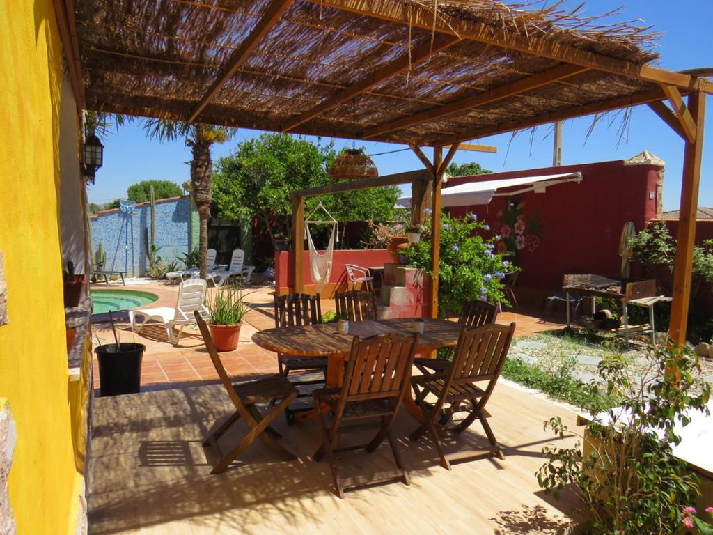 Higos Chumbos, Casa Rural Compartido Chiclana de la Frontera Esterno foto